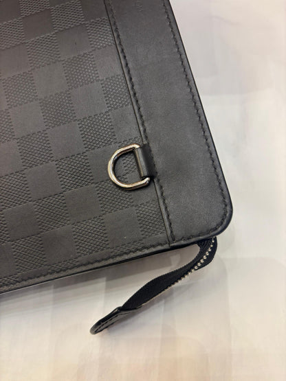 LV Standing Pouch Infini Damier Noir (CHIP)
