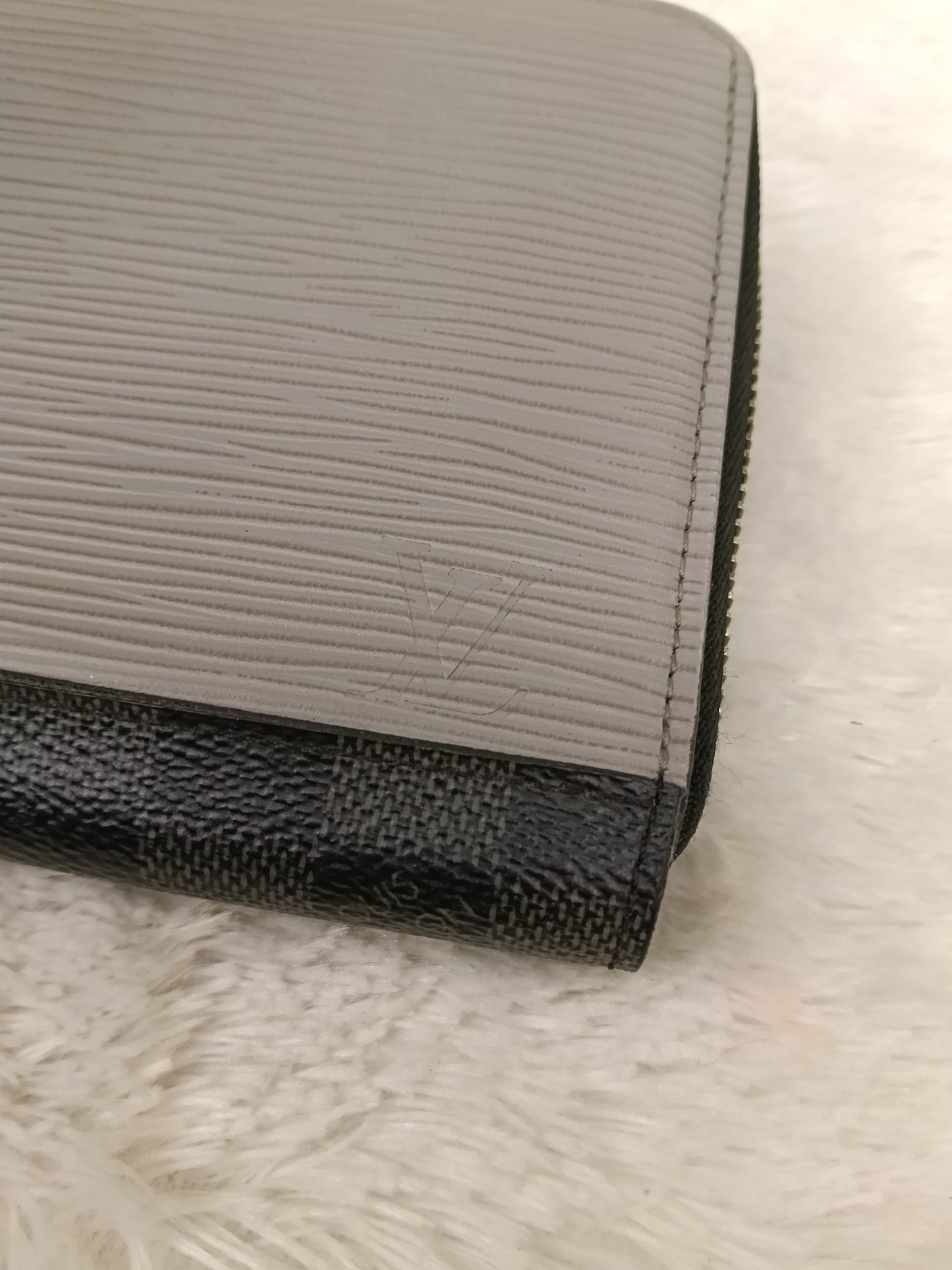 LV Zippy Wallet Long Organizer NM Epi Graphite Blue Gray