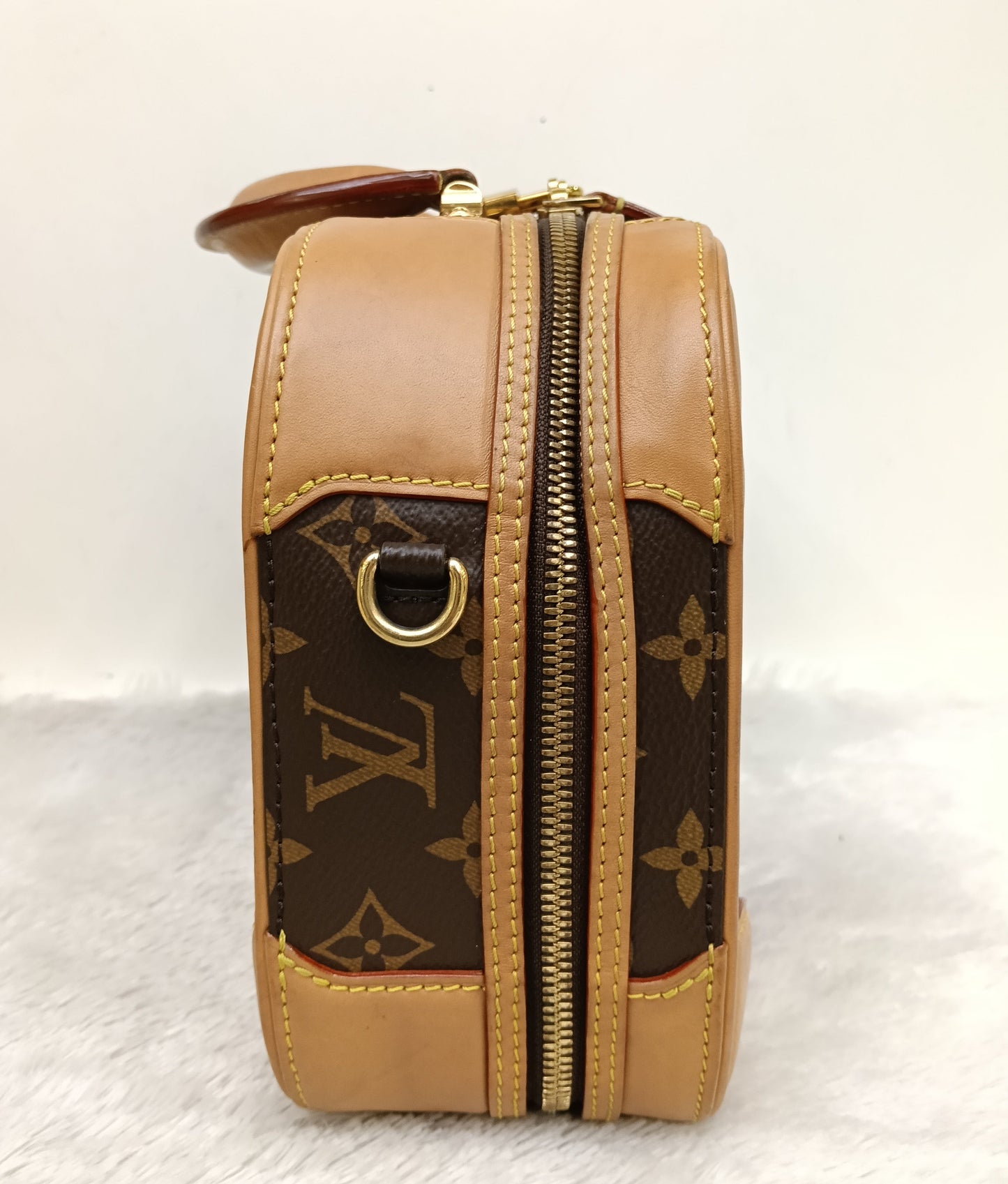 LV Valisette PM Monogram 2019