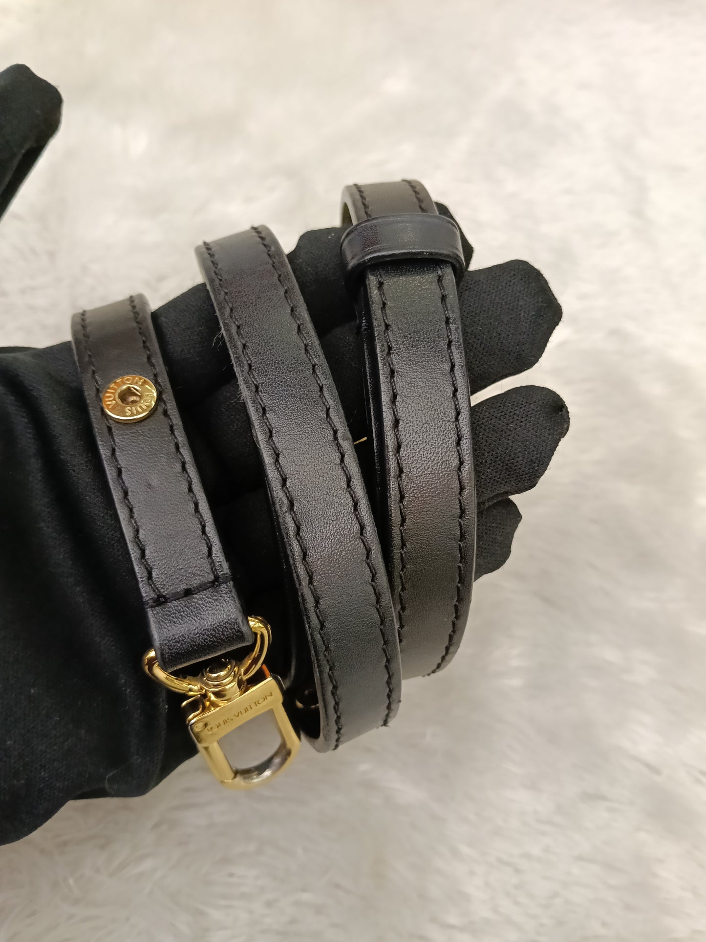 LV Neo Noe MM Monogram Noir 2018