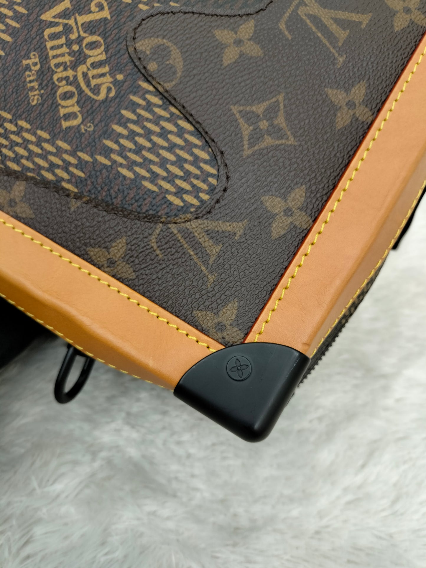 LV X Nigo Giant Soft Trunk Monogram Damier 2020