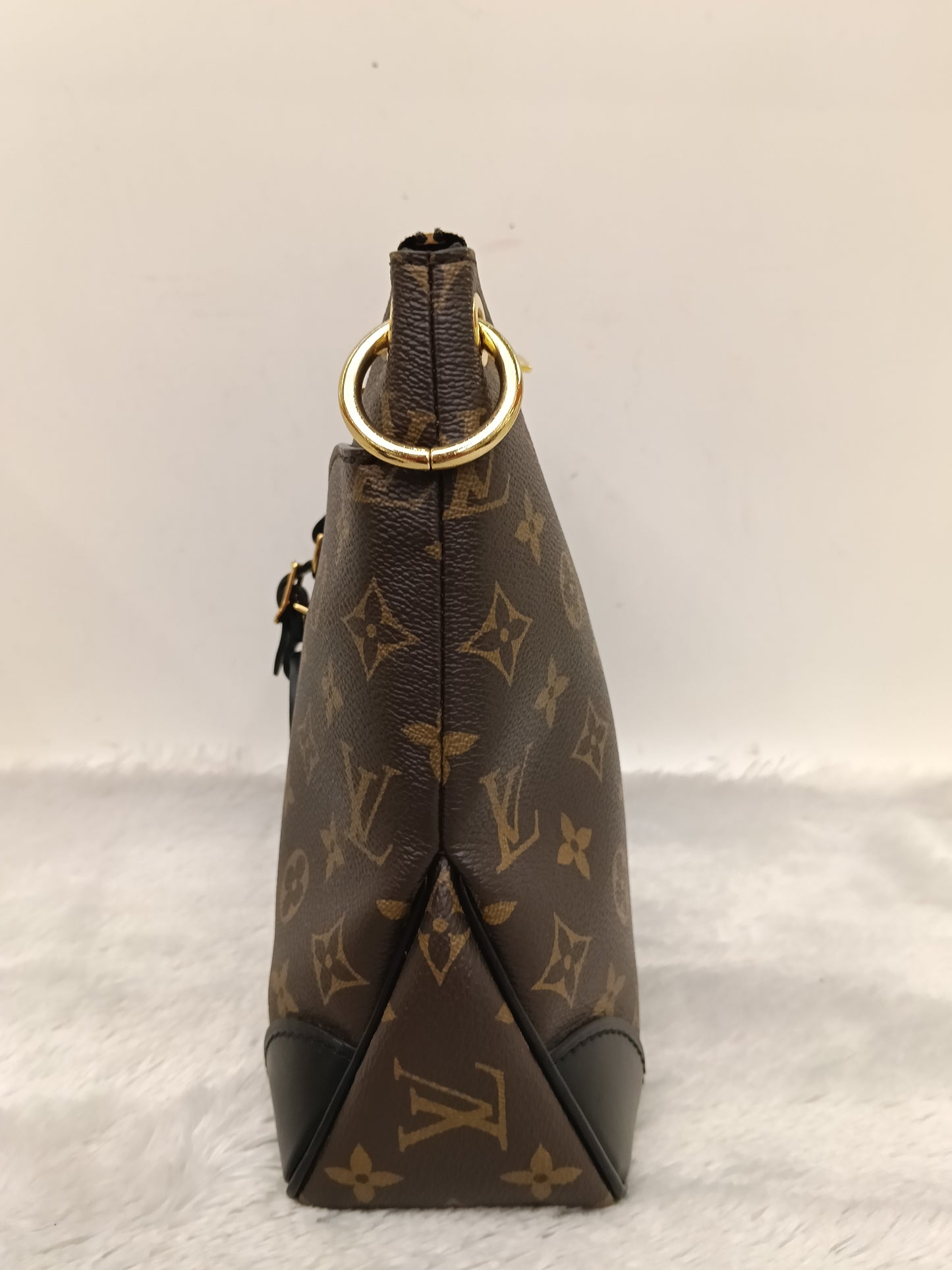 LV Odeon NM PM Monogram Noir (CHIP)