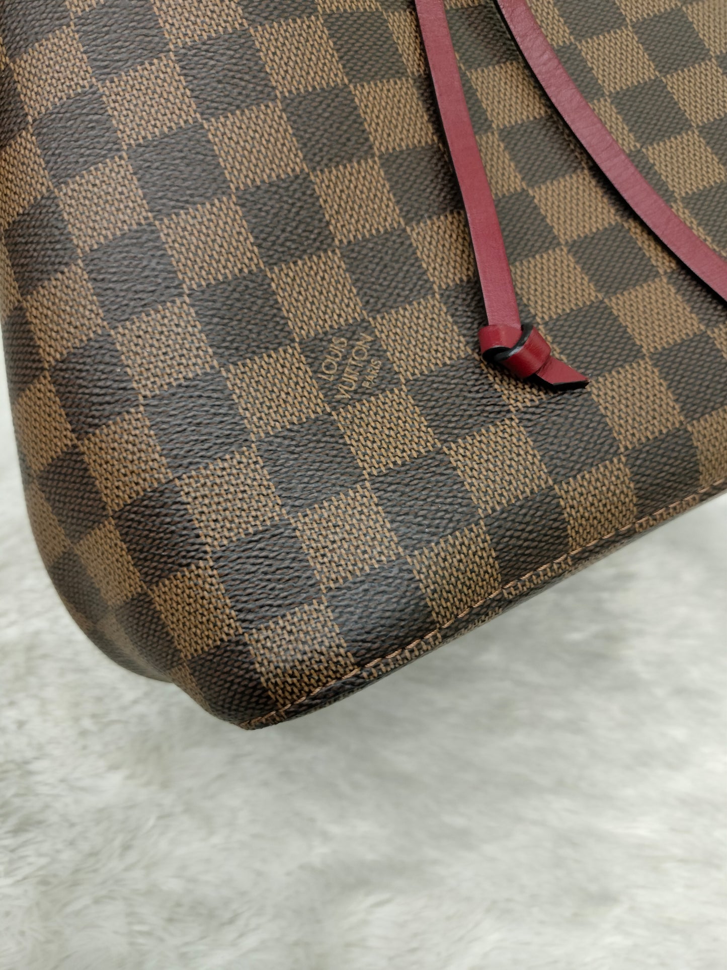 LV Neo Noe MM Damier Cherry Berry 2020