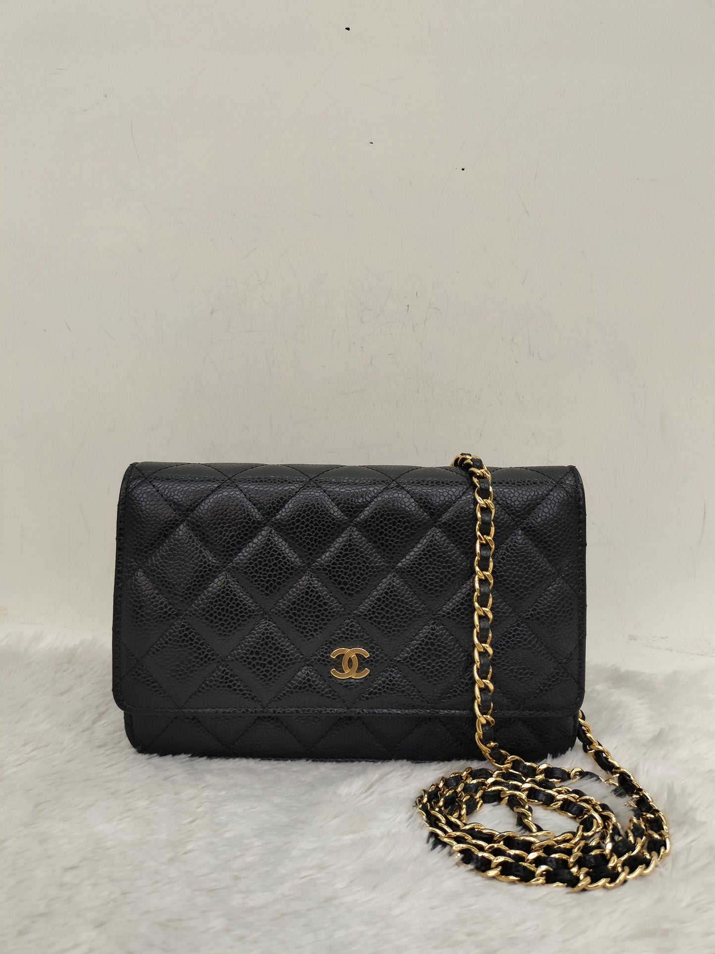 Chanel WOC Caviar Black GHW (CHIP)