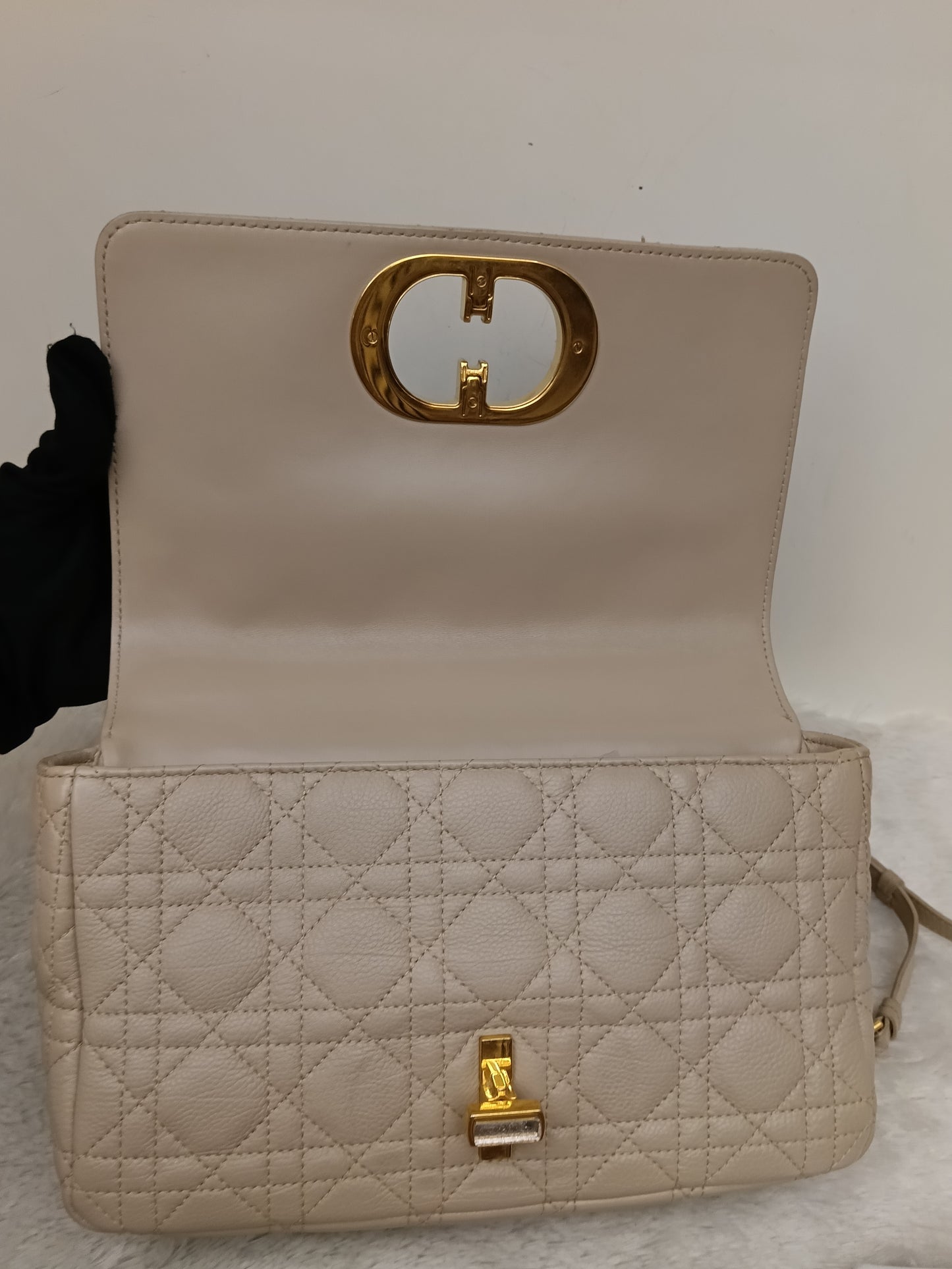 Dior Caro Medium Cannage Powder Beige Enamel Chain GHW 2023