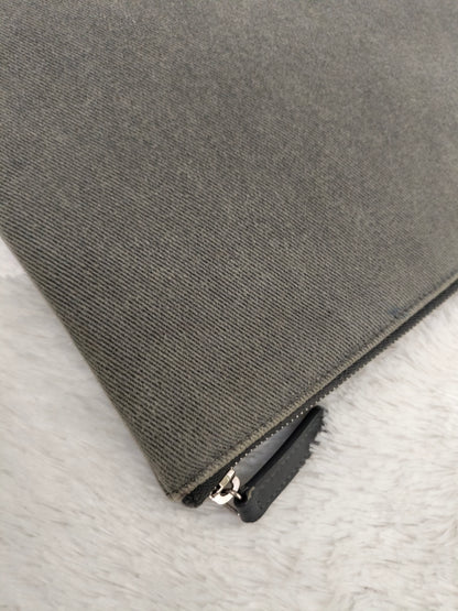 Chanel O'Case Deauville Sequin Grey SHW #23