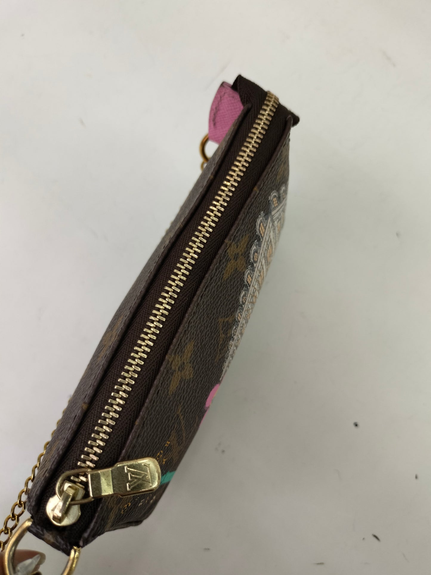 LV Mini Pochette Vivienne Holiday Monogram 2022