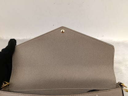 LV Pochette Felicie GM Monogram Empreinte Tourterelle Creme (CHIP)