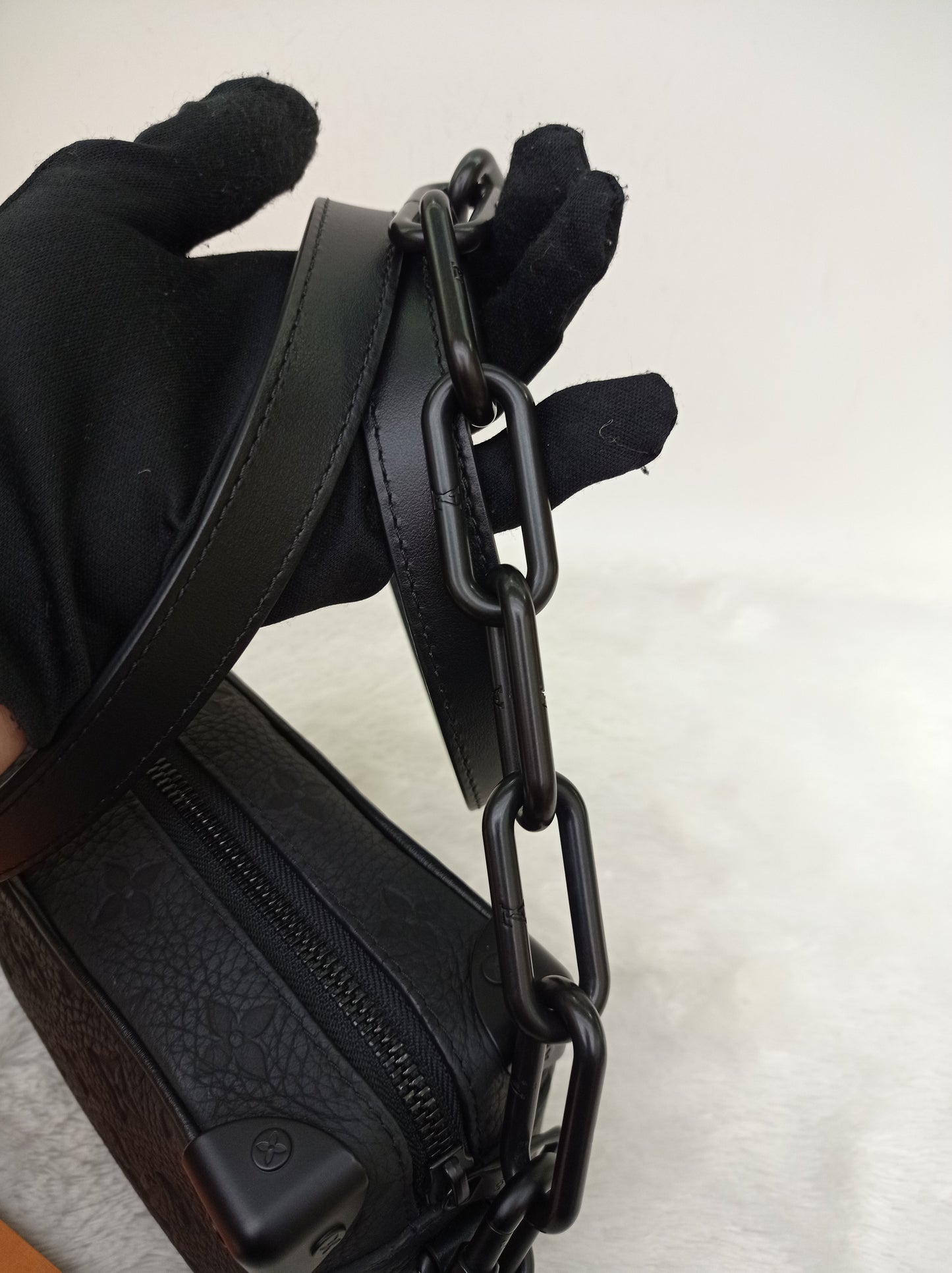 LV Mini Side Trunk Taurillon Monogram Noir 2021 (CHIP)