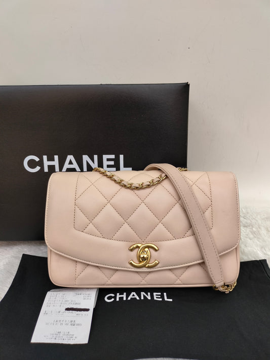 Chanel Diana Flap Small Lamb Light Beige GHW #20