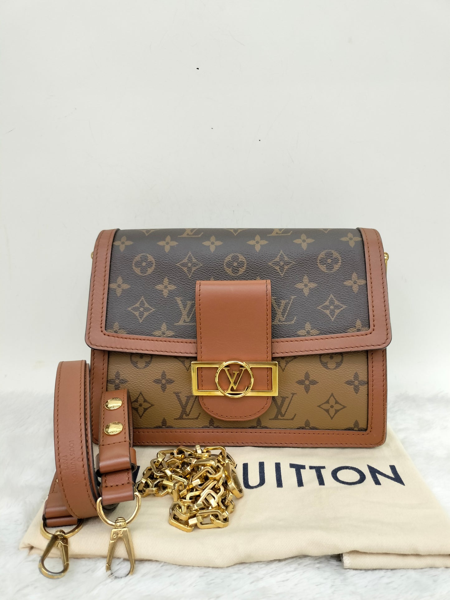 LV Dauphine MM Monogram Reverse 2020