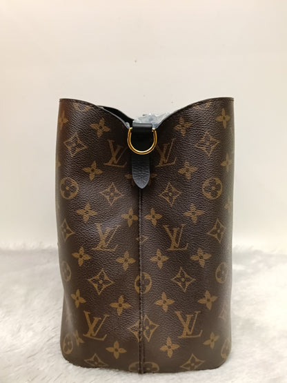 LV Neo Noe MM Monogram Noir (CHIP)