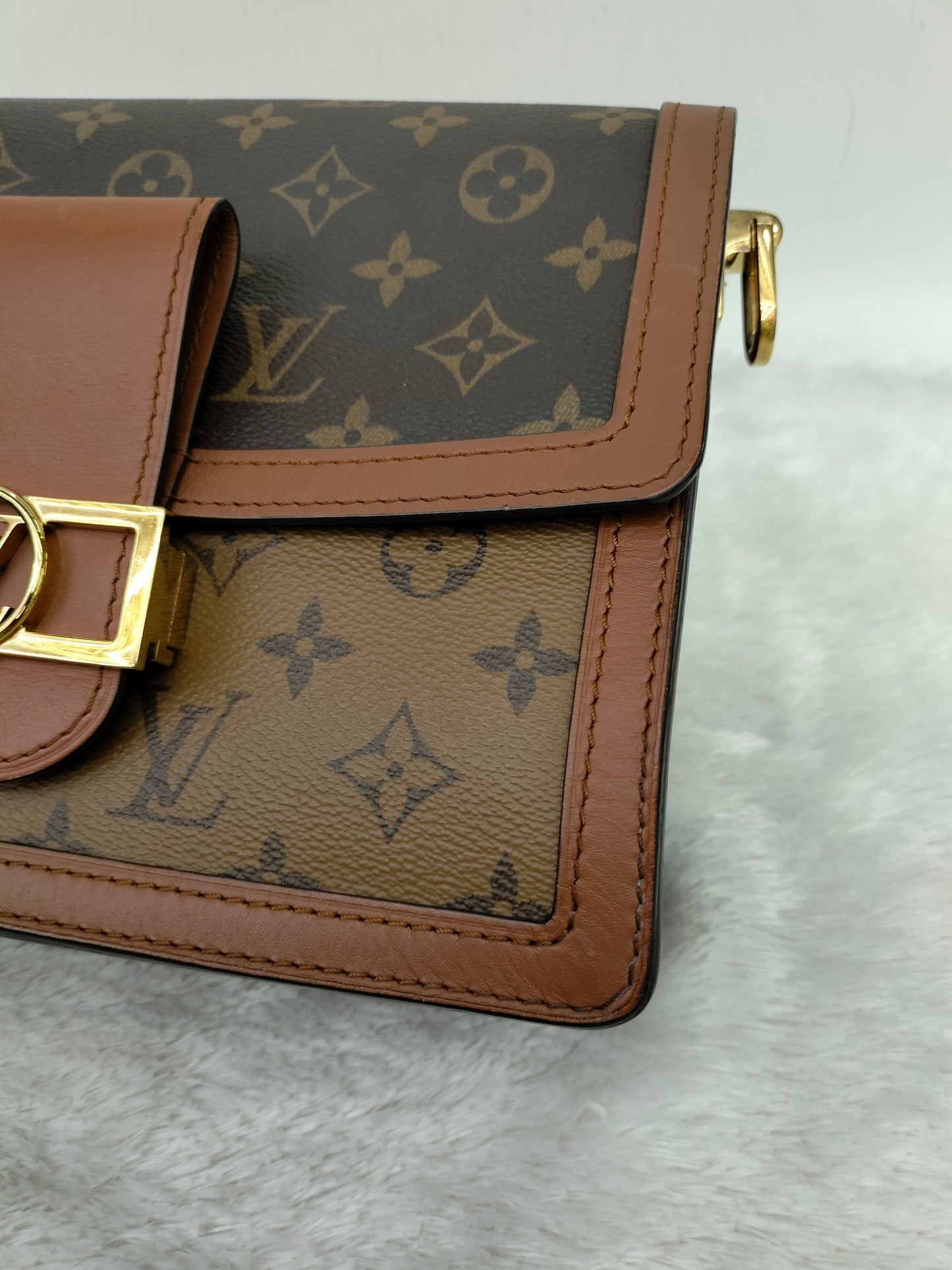 LV Dauphine MM Monogram Reverse 2020