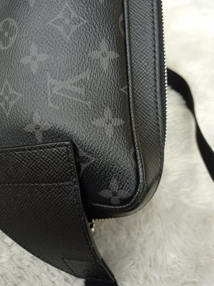 LV Outdoor Bumbag Taigarama Monogram Noir 2019