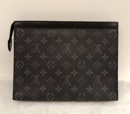 LV Pochette Voyage Monogram Eclipse 2019
