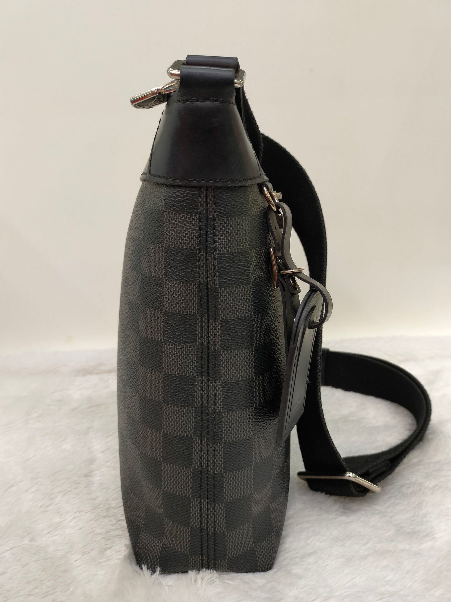 LV Mick Messenger Graphite 2017