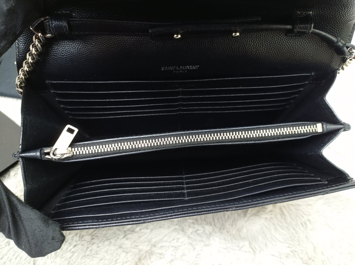 YsL WOC 22 Matelasse Monogramme Grained Black SHW 2018