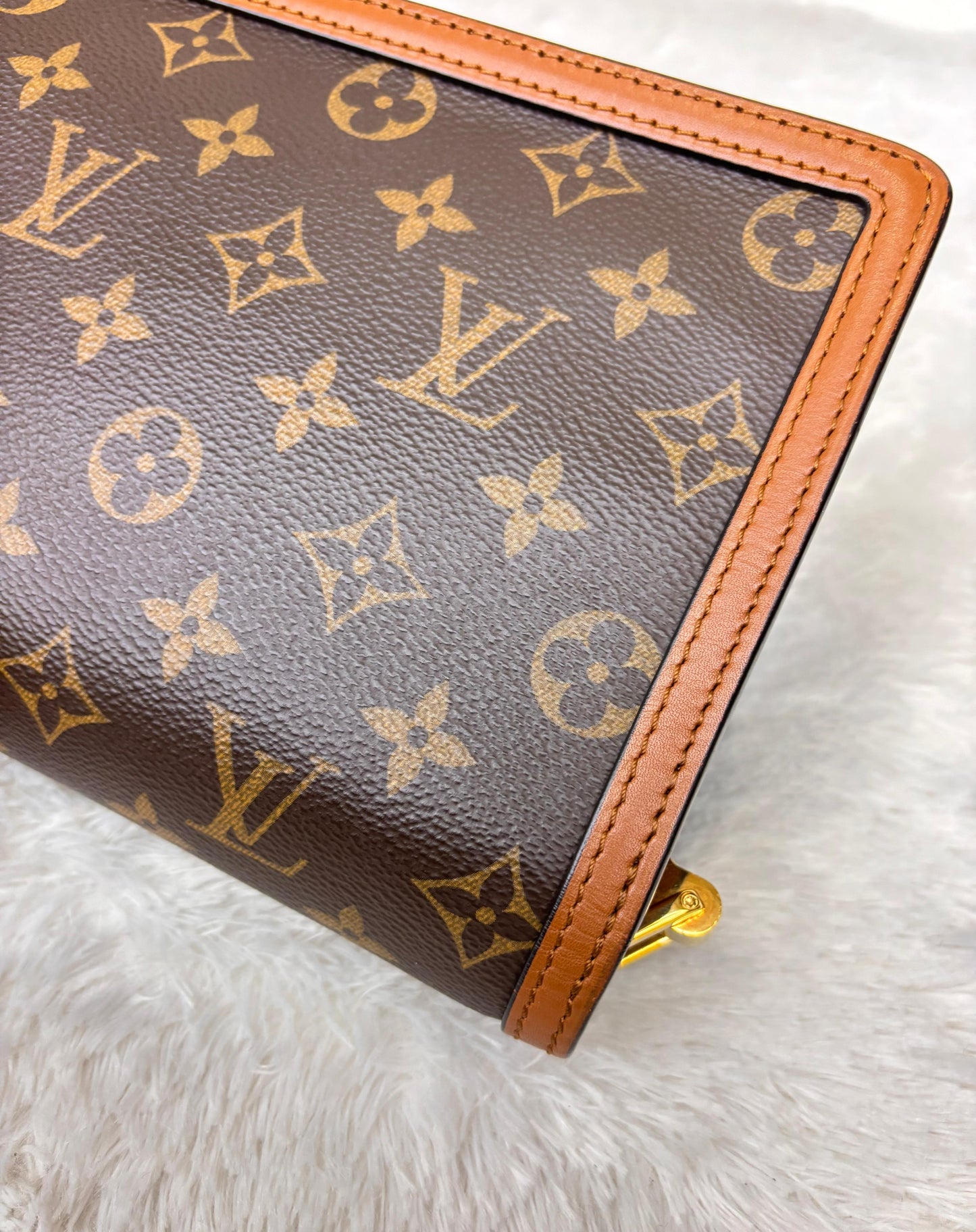 LV Dauphine Mini Monogram Reverse 2019