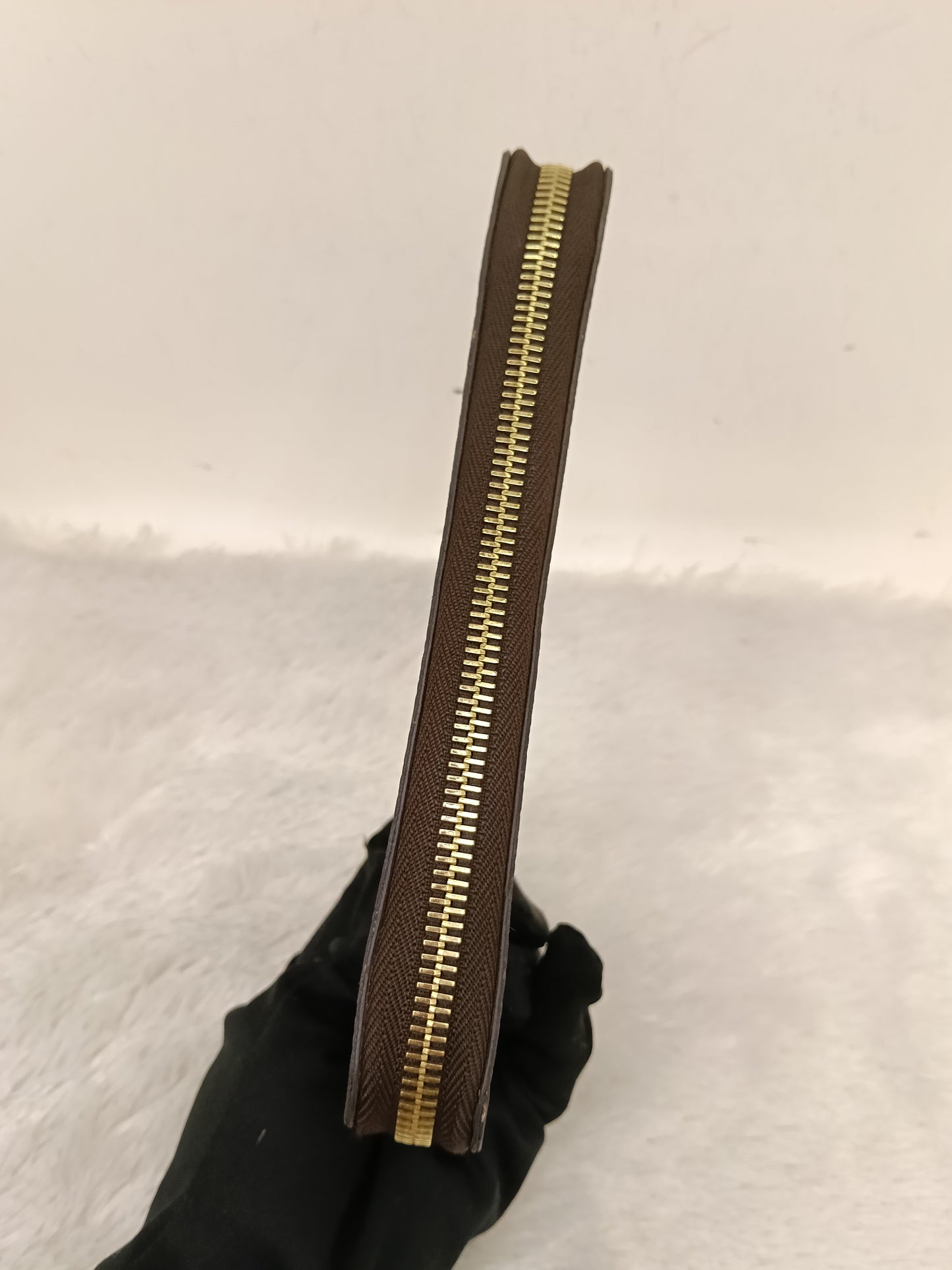 LV Zippy Wallet Monogram Giraffe