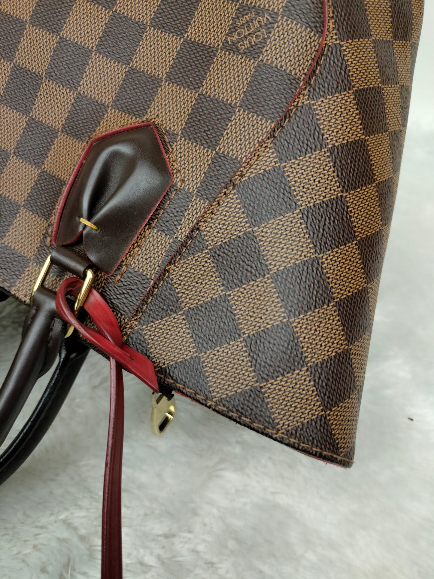 LV Caissa PM Damier Red