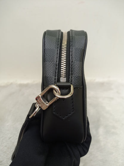 LV Kasai Clutch Graphite 2018