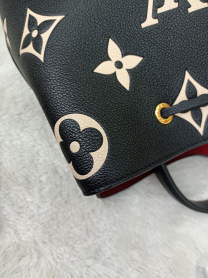LV Neo Noe MM Monogram Empreinte Noir Creme (CHIP)