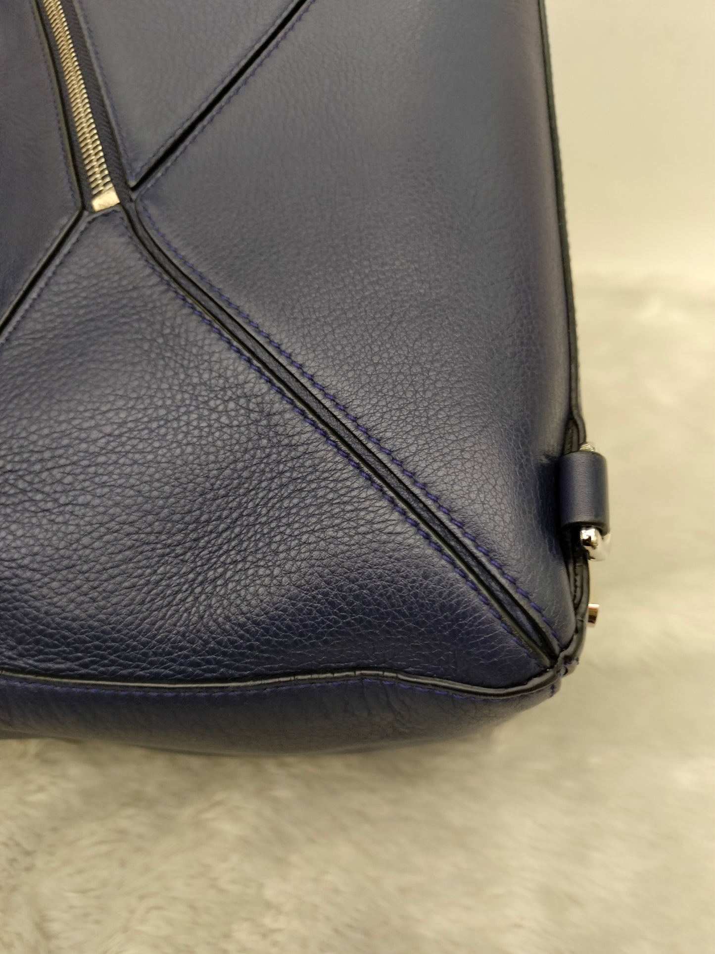 Loewe Puzzle Medium Blue SHW 2017