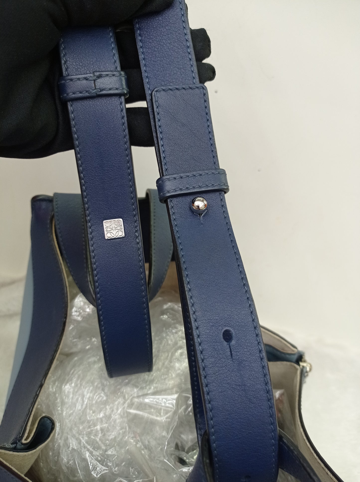 Loewe Hammock Medium Light Blue 3 Colour SHW 2018