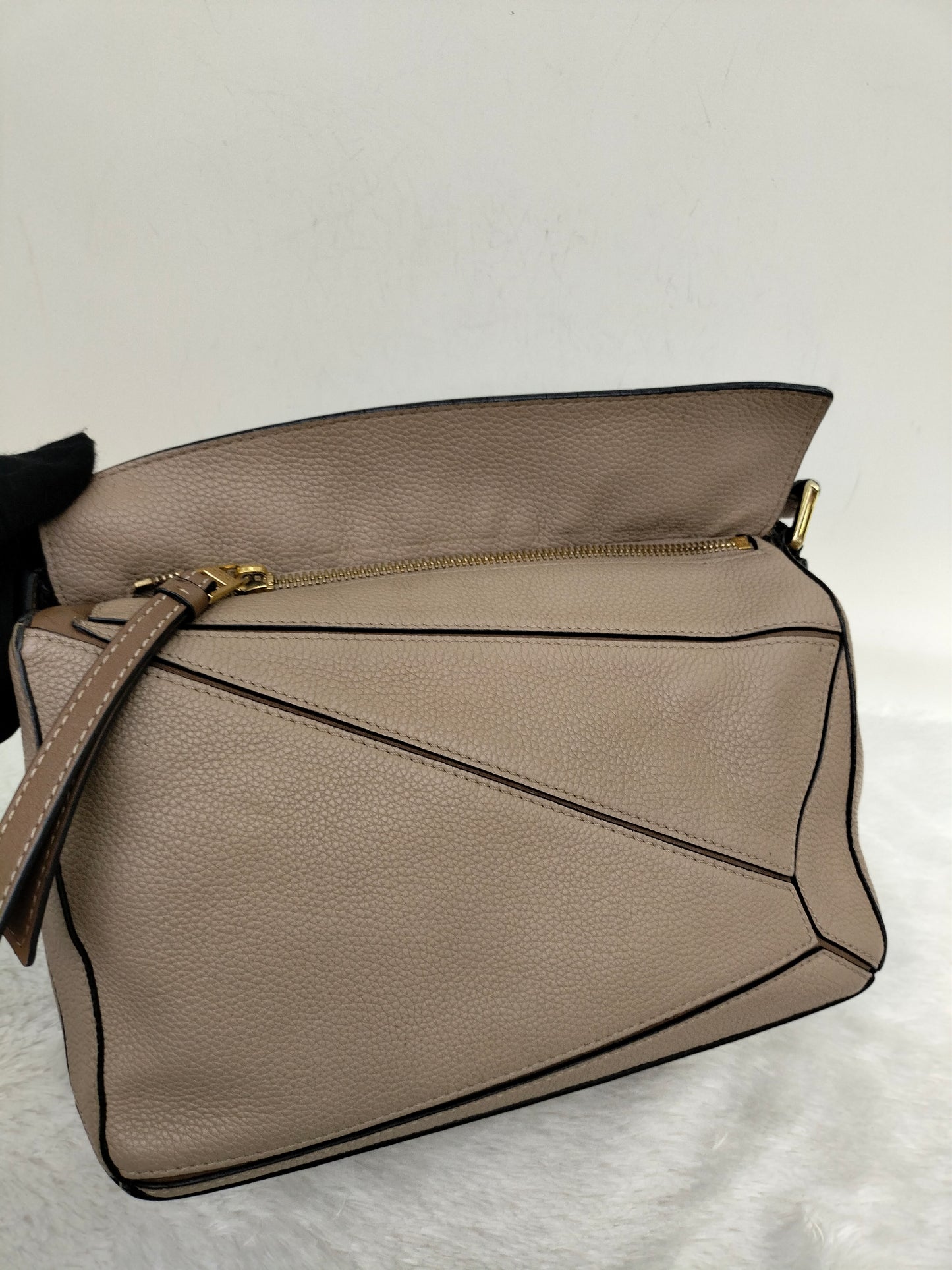 Loewe Puzzle Small Grained Sand Mink GHW 2019