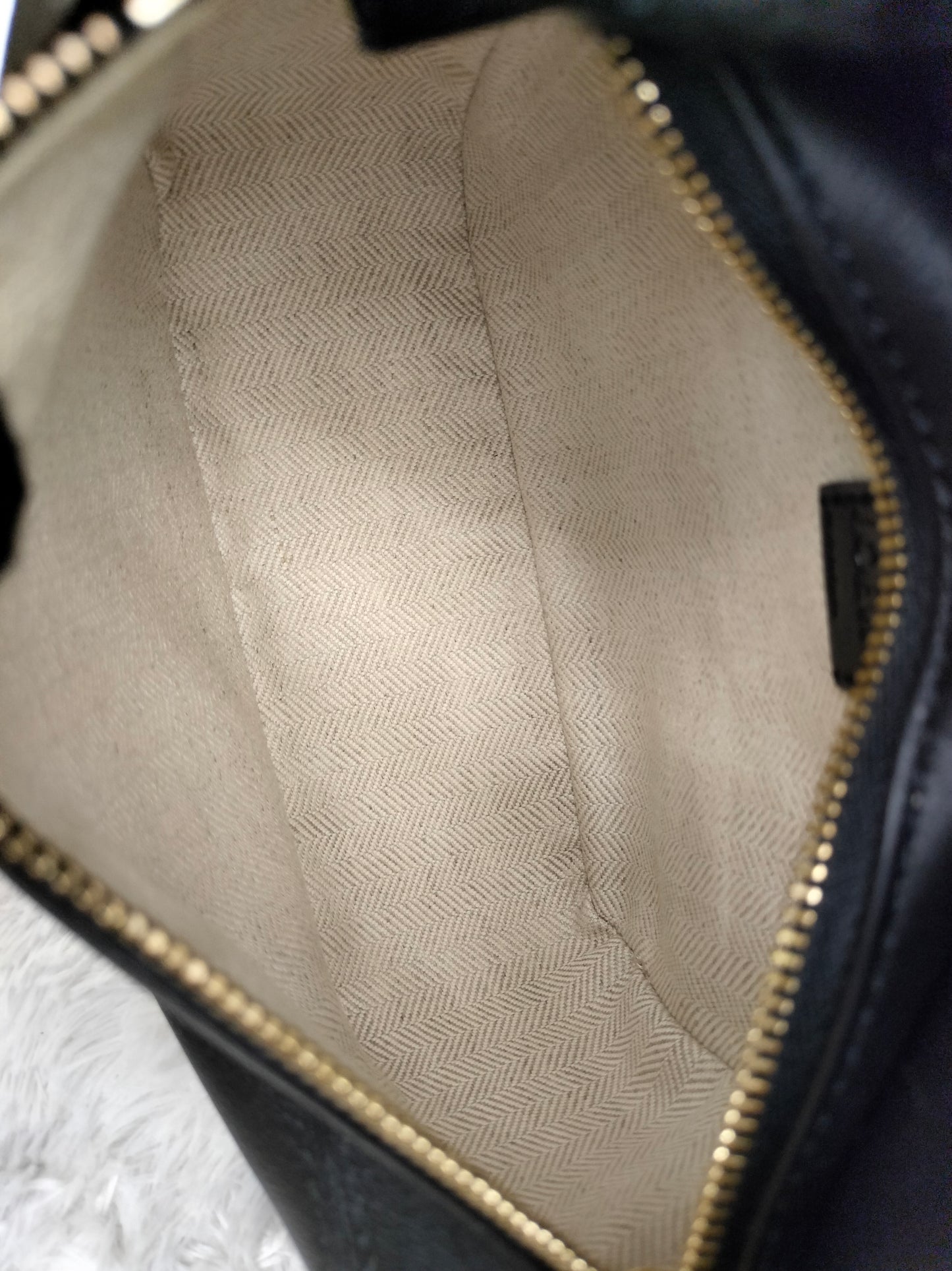 Loewe Puzzle Mini Black Angora GHW 2021