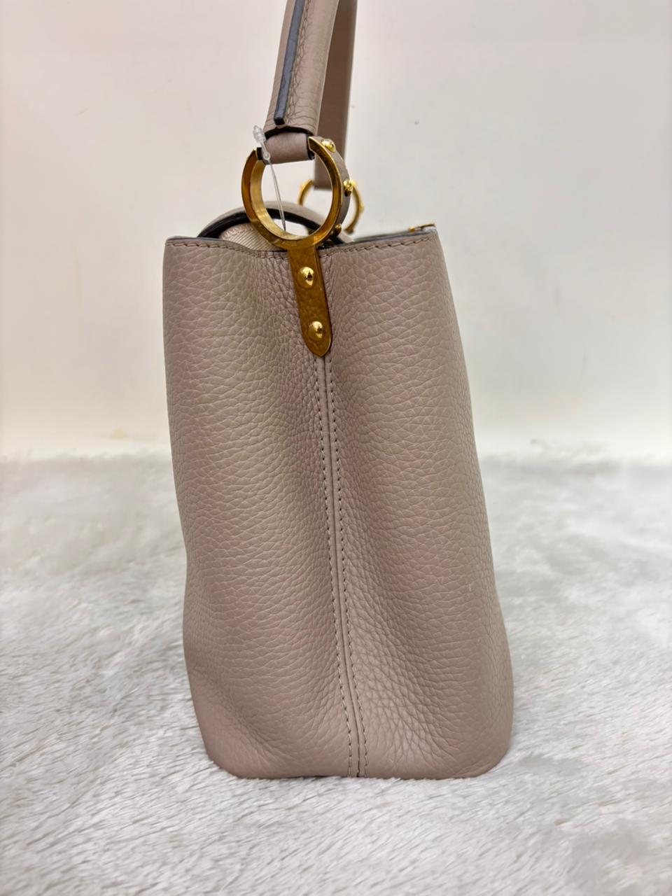 LV Capucines PM Taurillon Gallet 2018