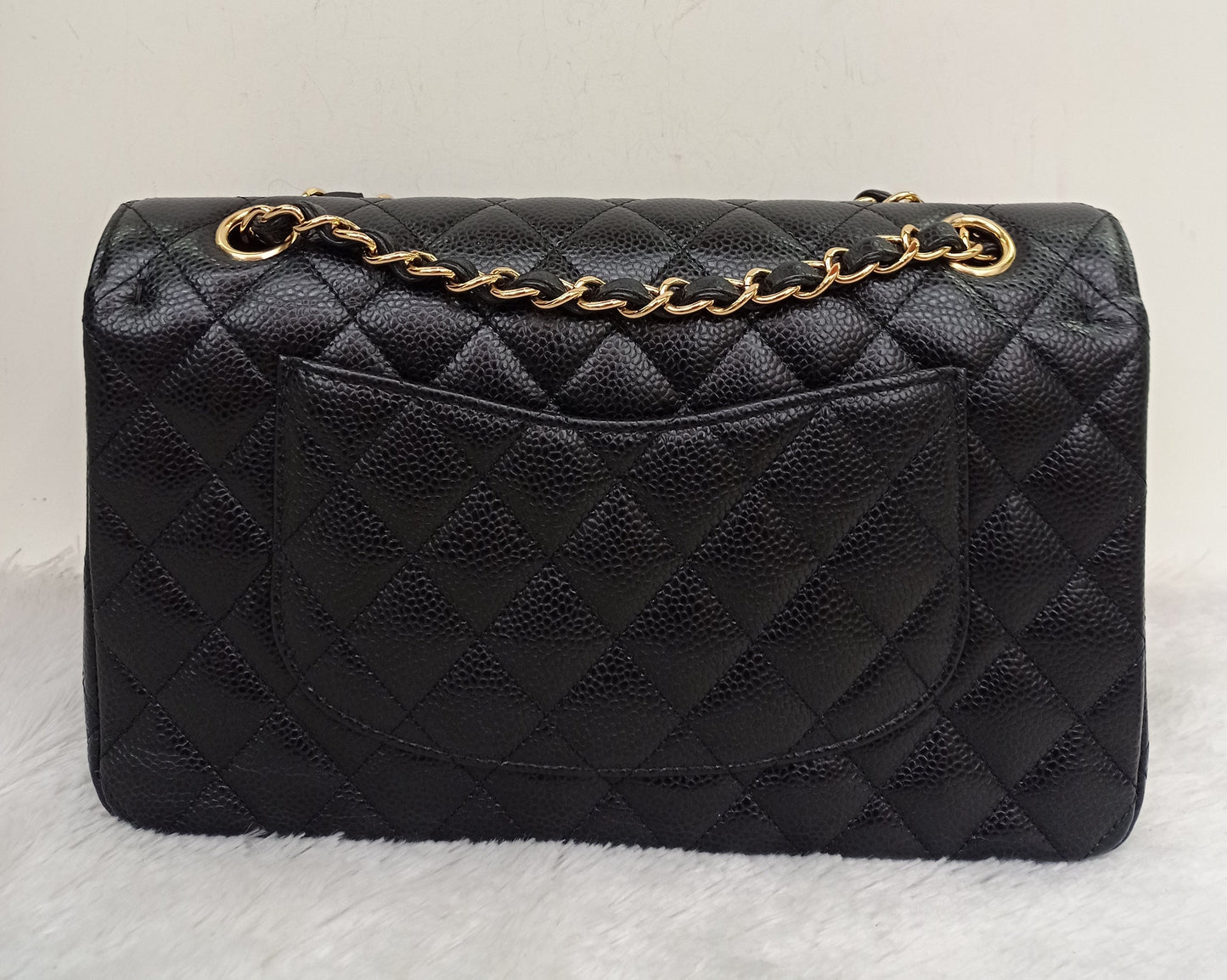 Chanel Medium Caviar Black GHW DF (CHIP)