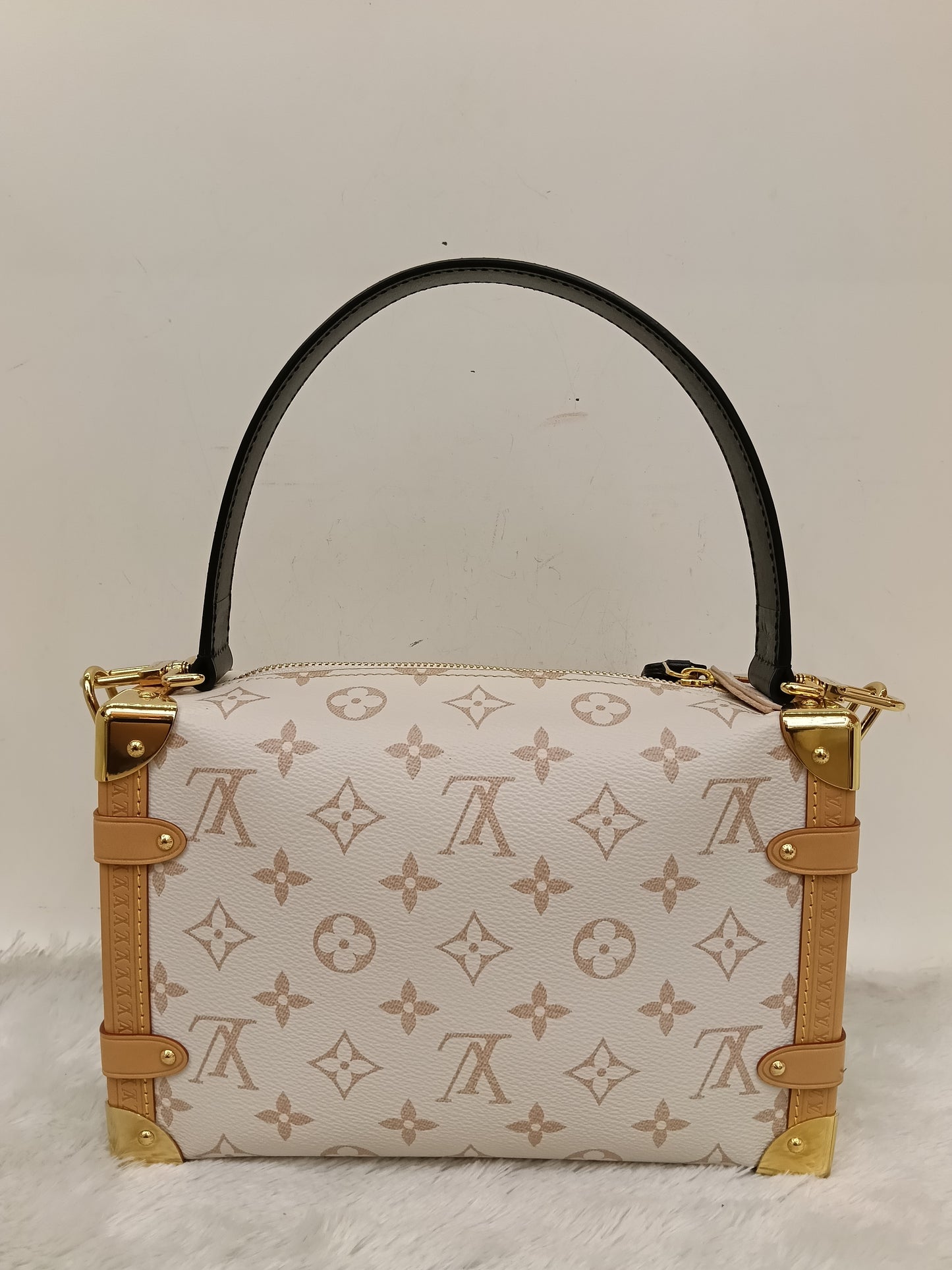 LV Side Trunk MM Monogram Dune (CHIP)