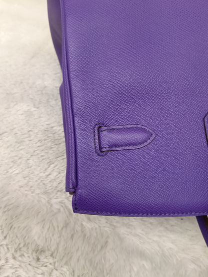 B35 Epsom Ultraviolet PHW #P square