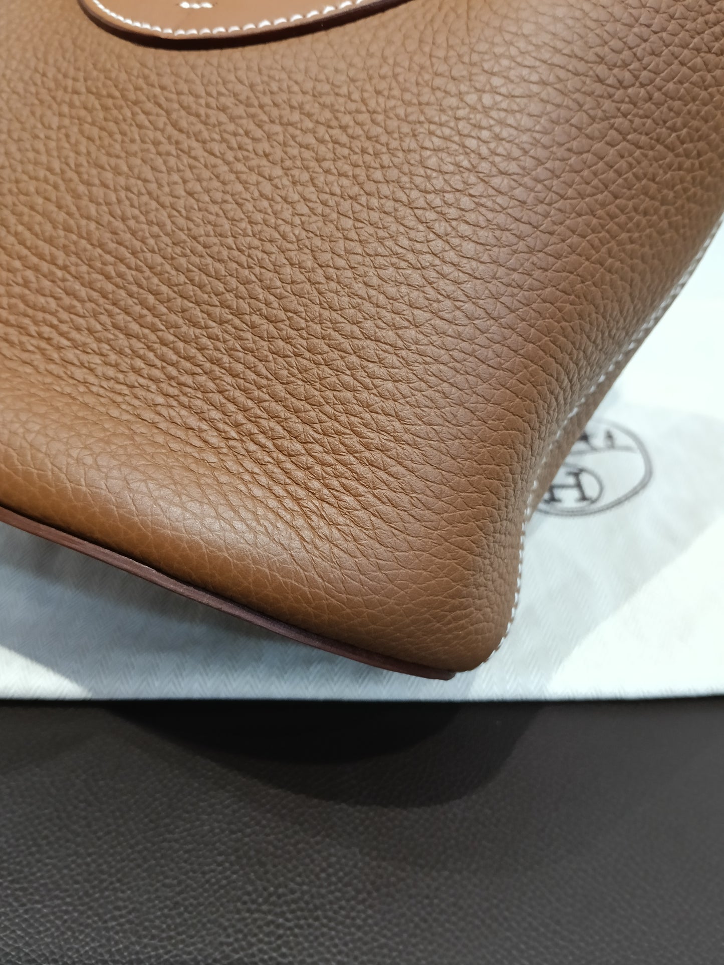 Hermes In The Loop 18 Clem Gold GHW #B