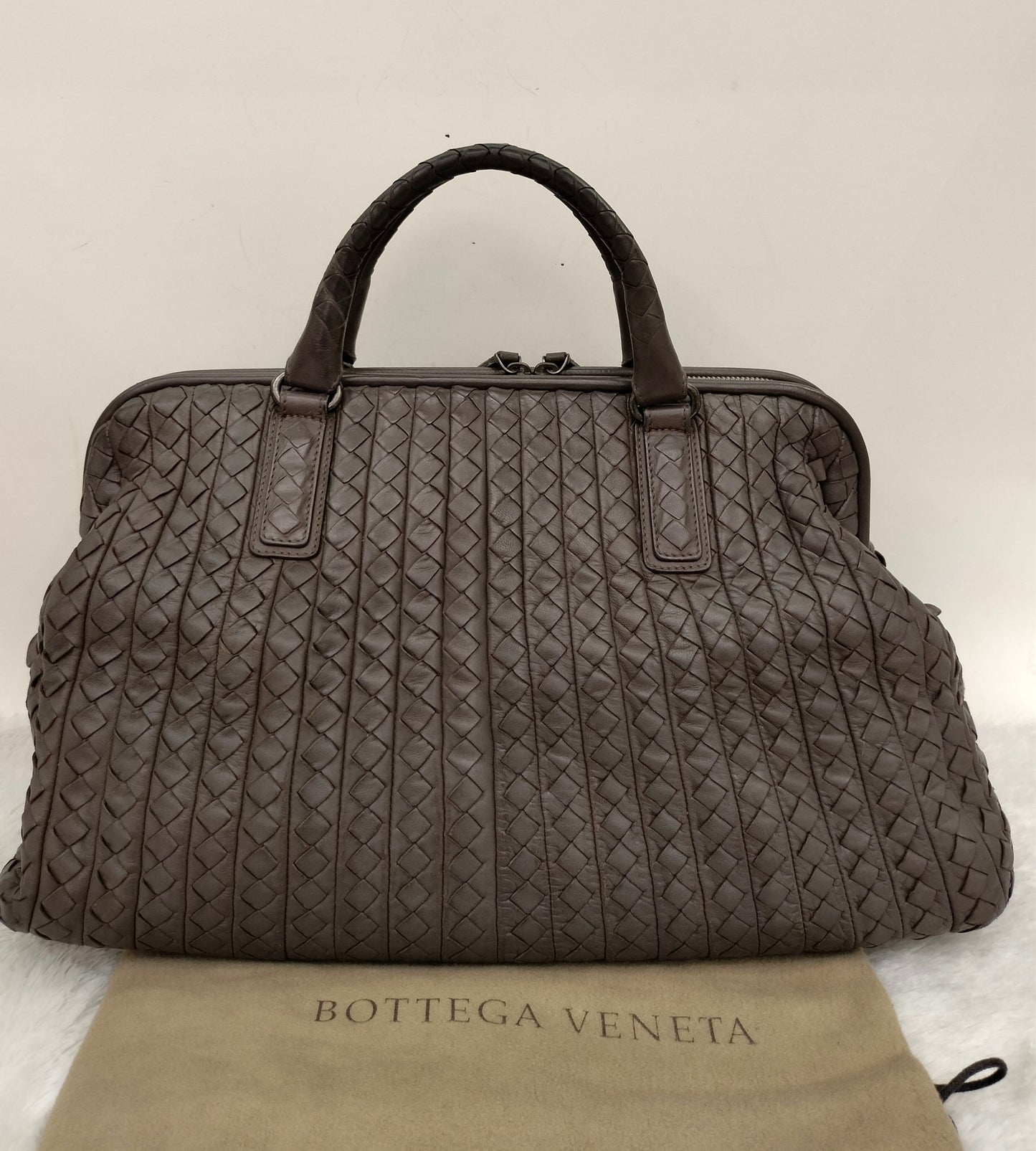 Bottega Veneta Intrecciato Doctor Bag Dark Grey RHW 2009