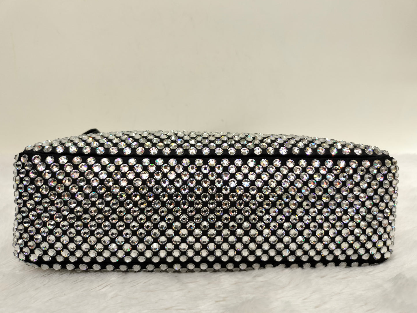 *Neverbeen Used* Prada Re-Edition Crystal Black SHW 2022