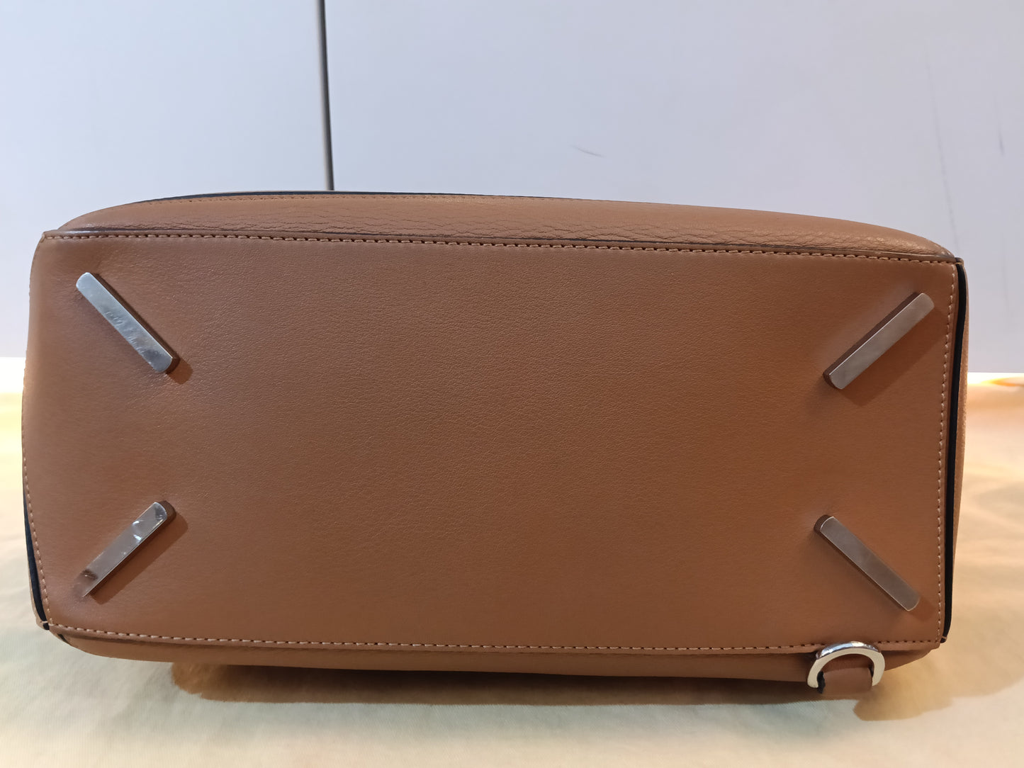 Loewe Puzzle Medium Tan SHW 2018