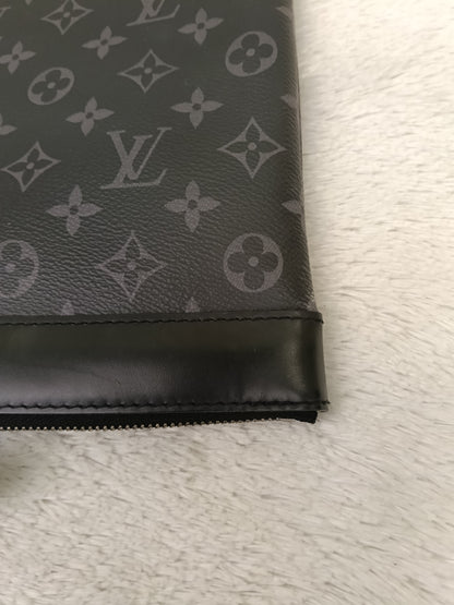 LV Pochette Discovery GM Monogram Eclipse 2019