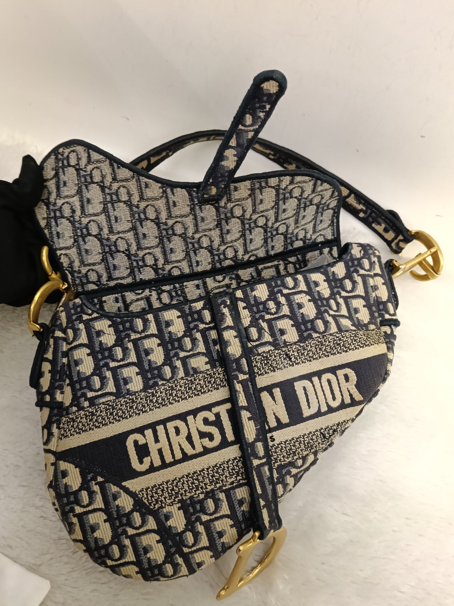 Dior Saddle Medium Oblique Embroidered Navy GHW 2020