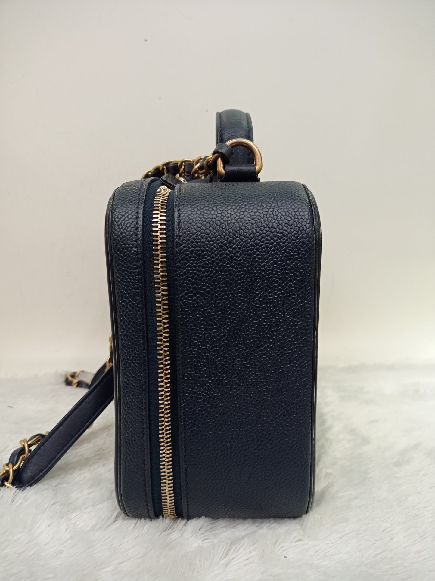 Chanel Filigree Vanity Case Large Caviar Navy GHW #27