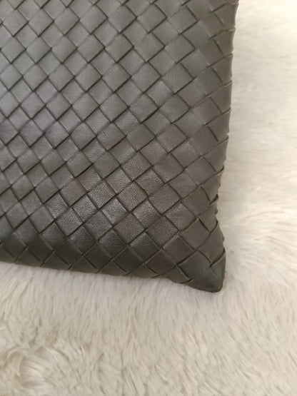 Bottega Veneta Pouch Billeto Grey RHW 2018