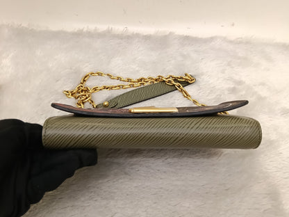 LV Twist Chain Wallet Monogram Kabuki 2017
