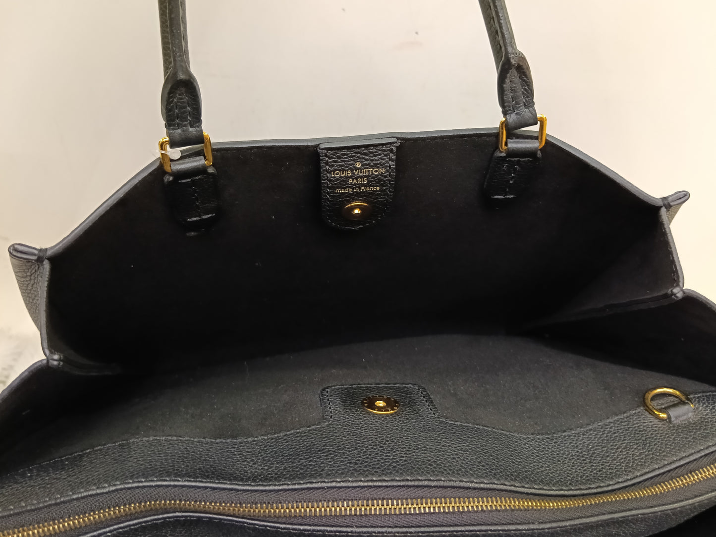 LV Lockmeto Tote Taurillon Noir 2017