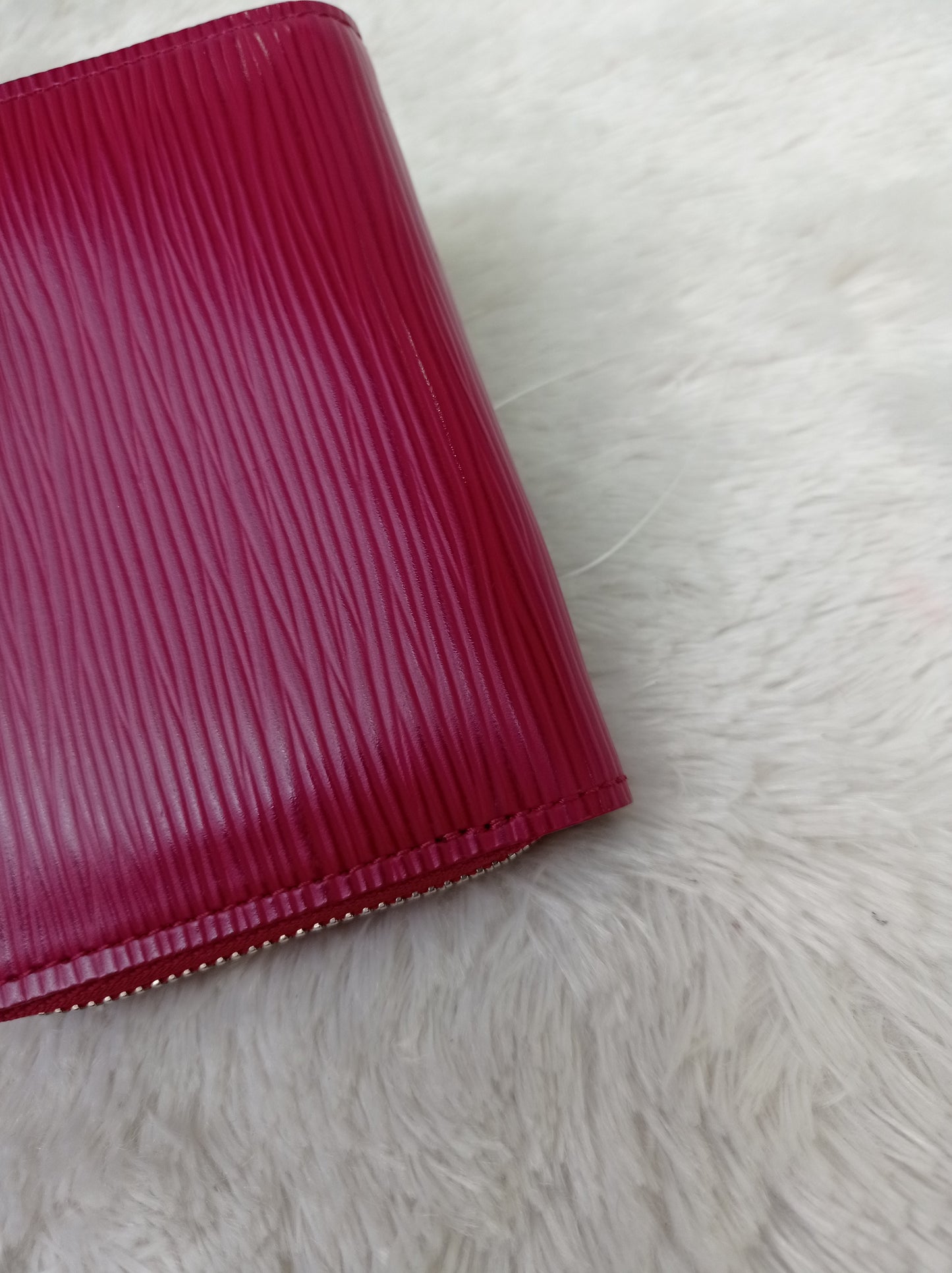 LV Zippy Coin Purse Epi Fuchsia