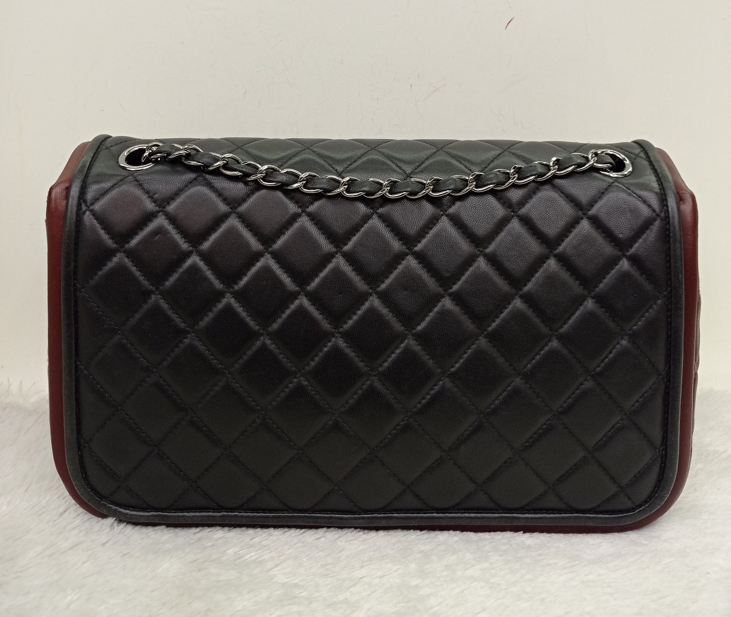 Chanel Twist Flap Large Lamb Black Burgundy SHW #18