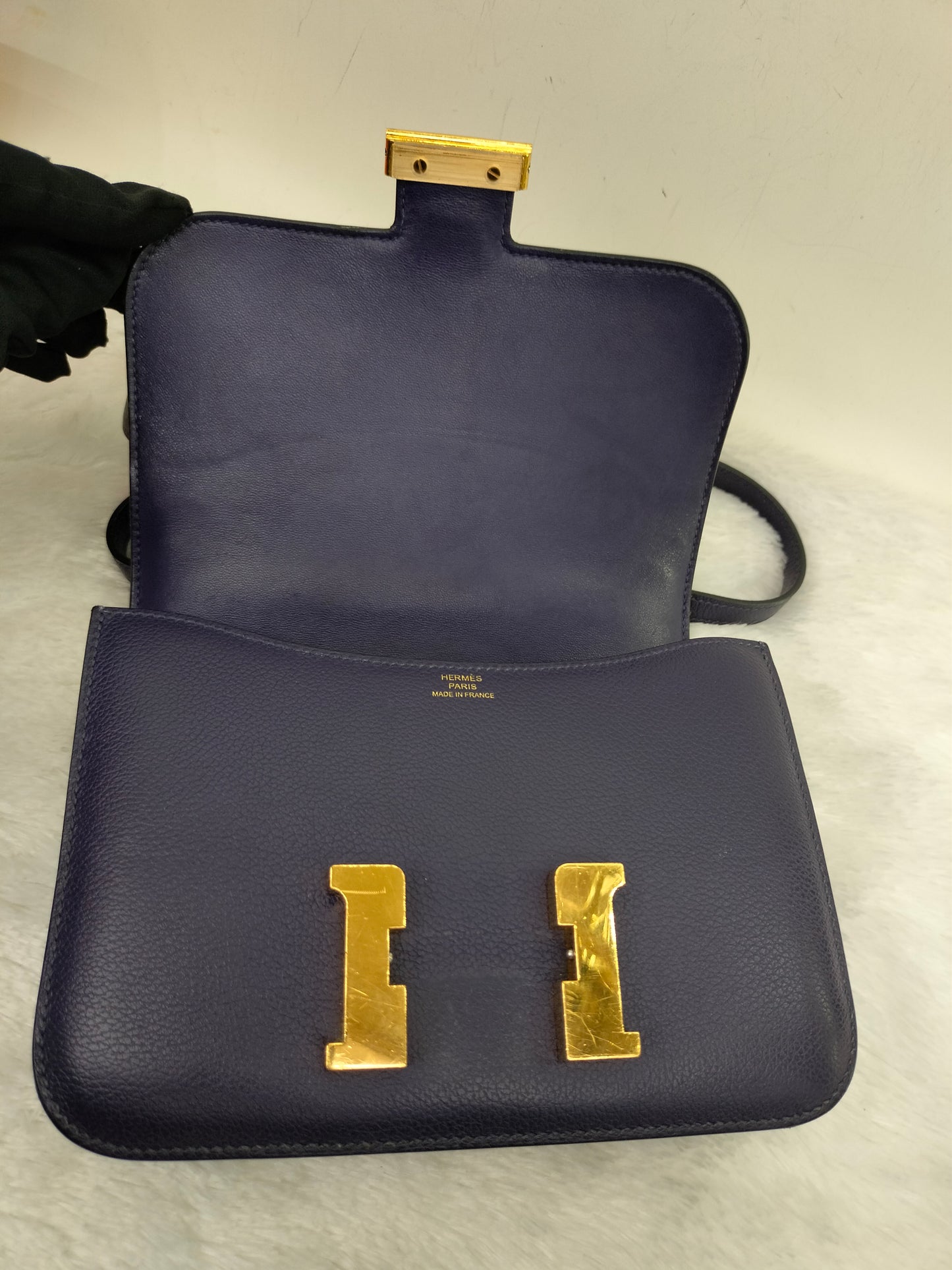 Constance 18 Evercolour Bleu GHW #C