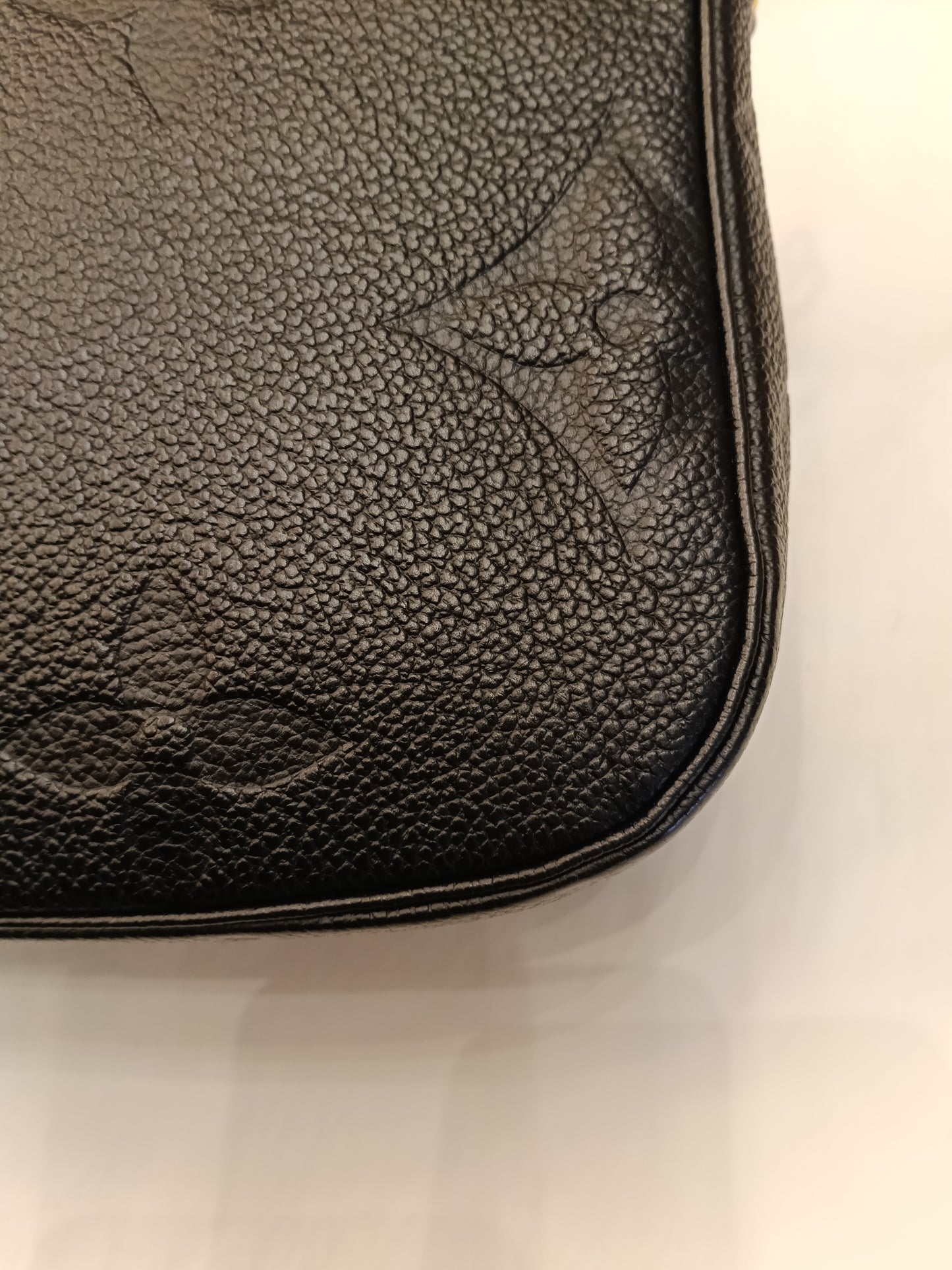 LV Multi Pochette Accesories NV Monogram Empreinte Noir (CHIP)