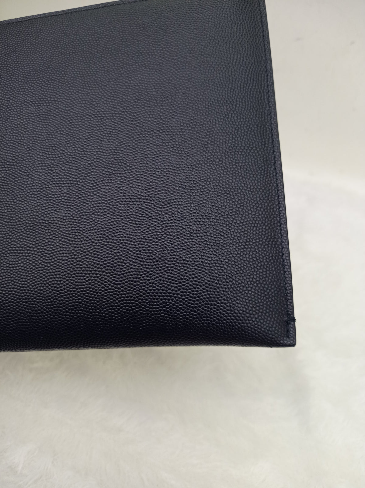 *Excellent Condition* YsL Ipad Mini Zip Pouch Small Grained Navy SHW 2017