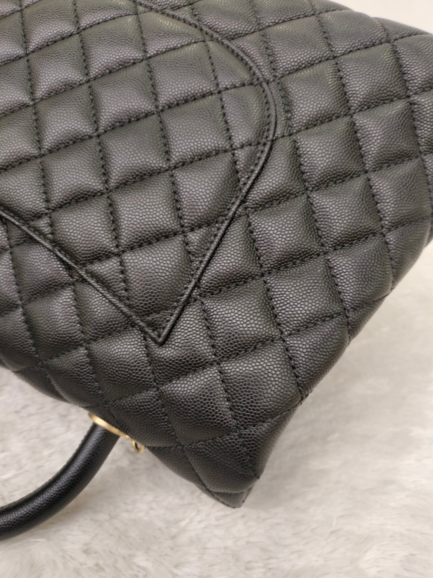 Chanel Coco Handle Large Caviar Black GHW #24
